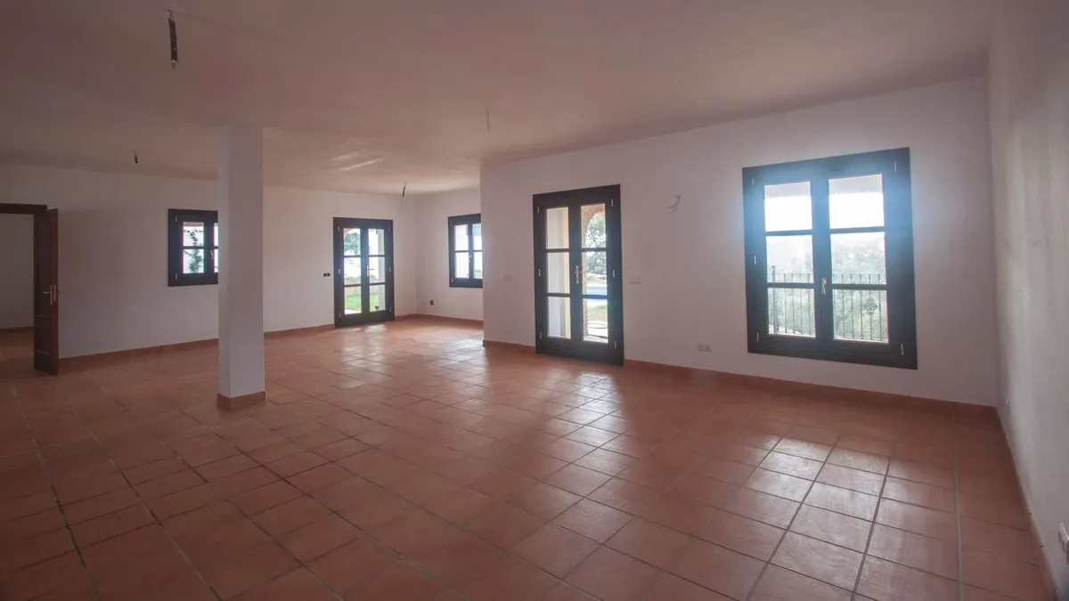 4039fb48-fe2e-4031-8810-961977e08477