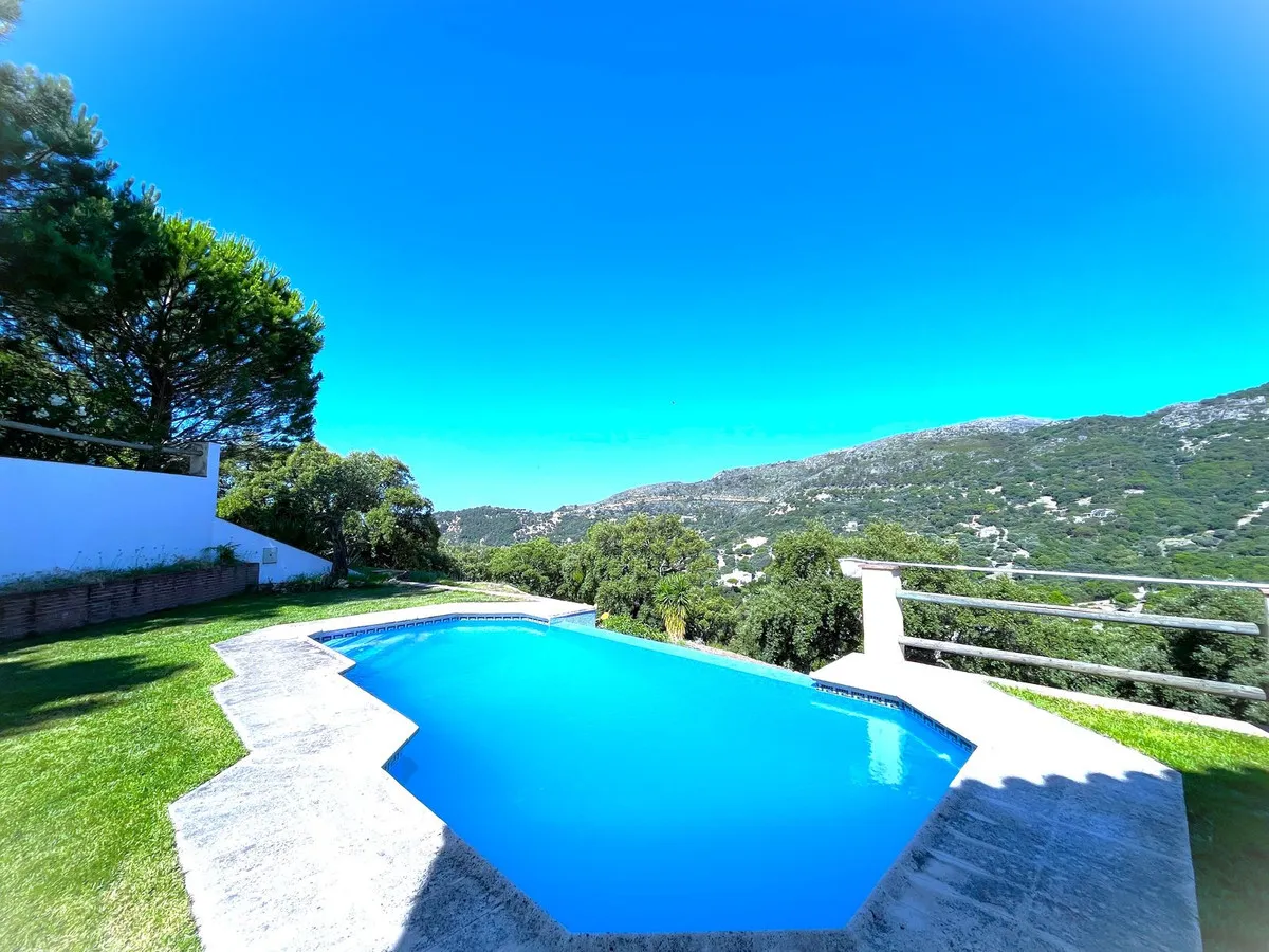 169dcf46-c4bf-42ec-93e3-4a67a9c4df24