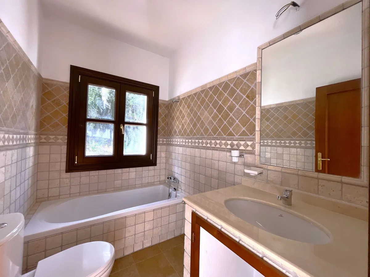 a0ad516d-a430-41dd-a3cd-525c1b48b79a