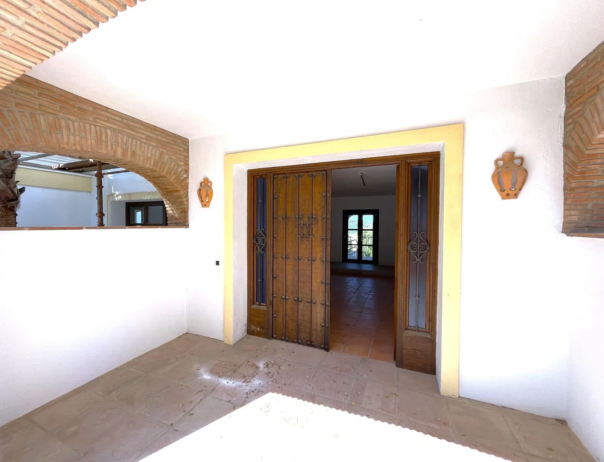 cec7a08c-ca9c-4bd5-94f8-77002bff05b4