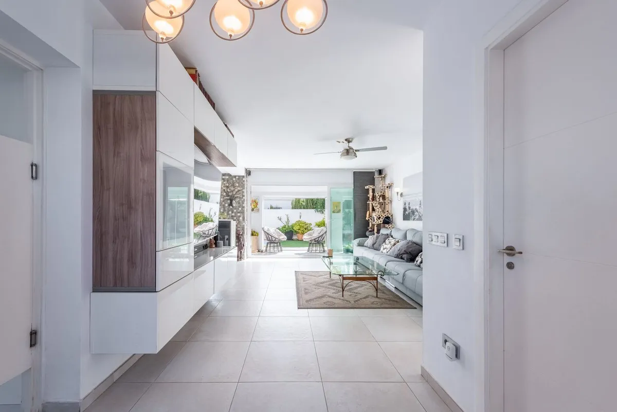 28078b80-a0a1-4134-852a-11cf4cbcd892