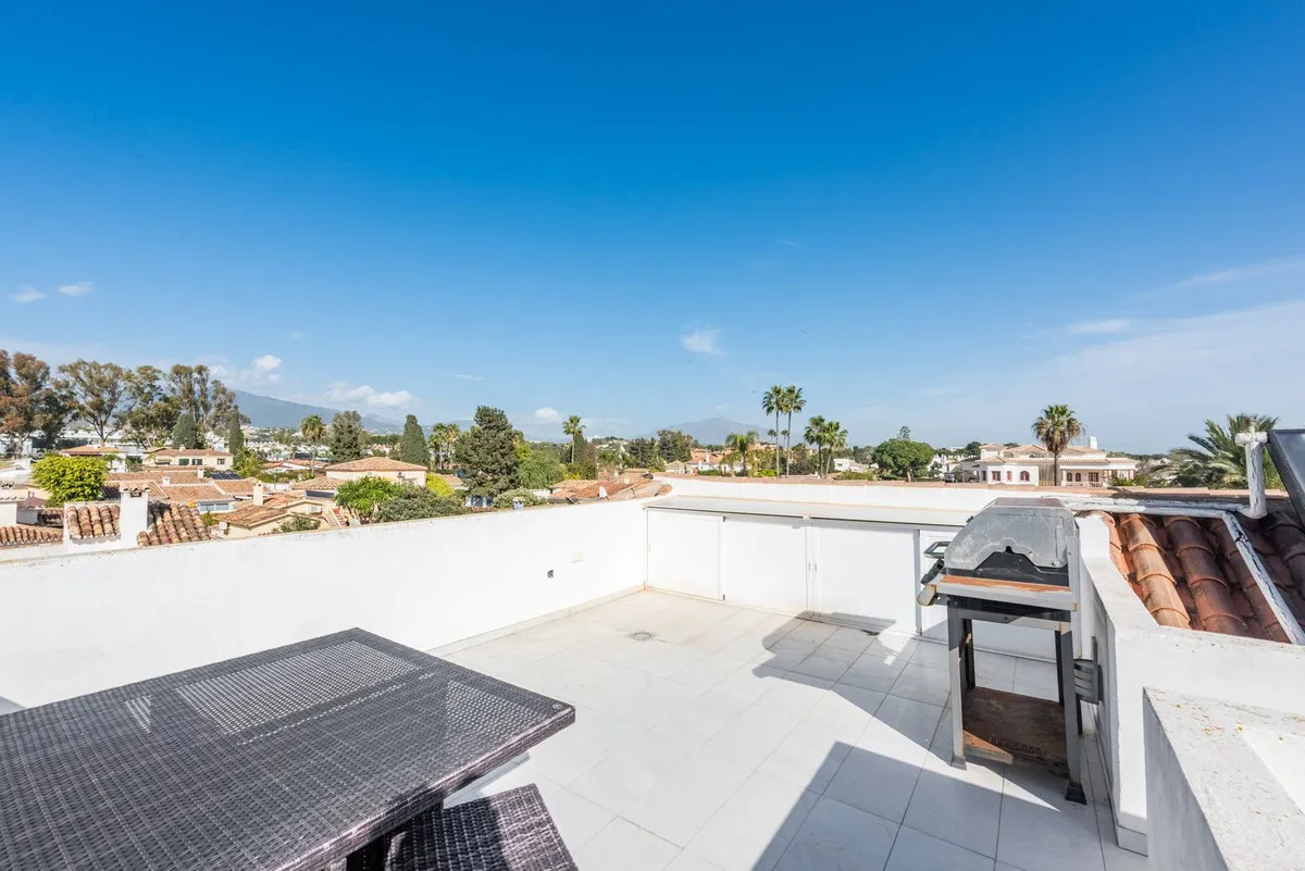 94c7f4c2-ef9e-4677-b743-20001bc56ac0