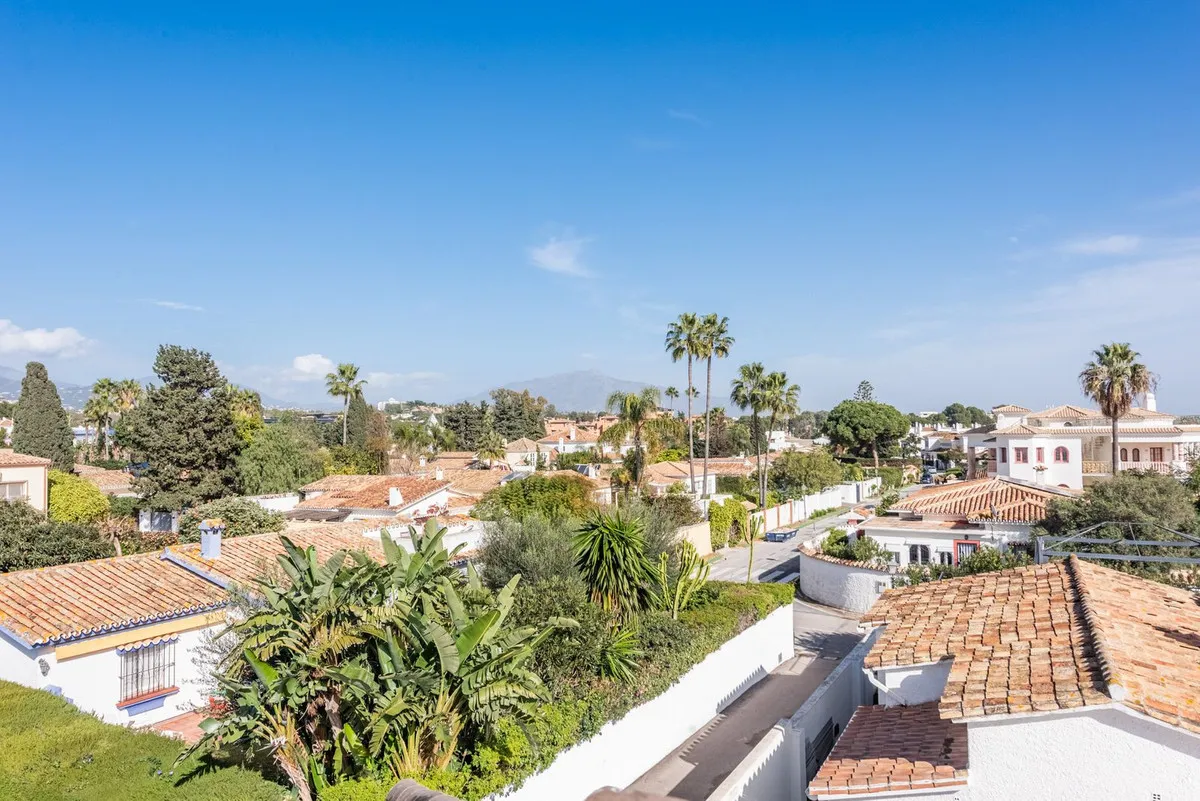 fa62e3ae-bdeb-49e0-8fb3-632cc9f27b16