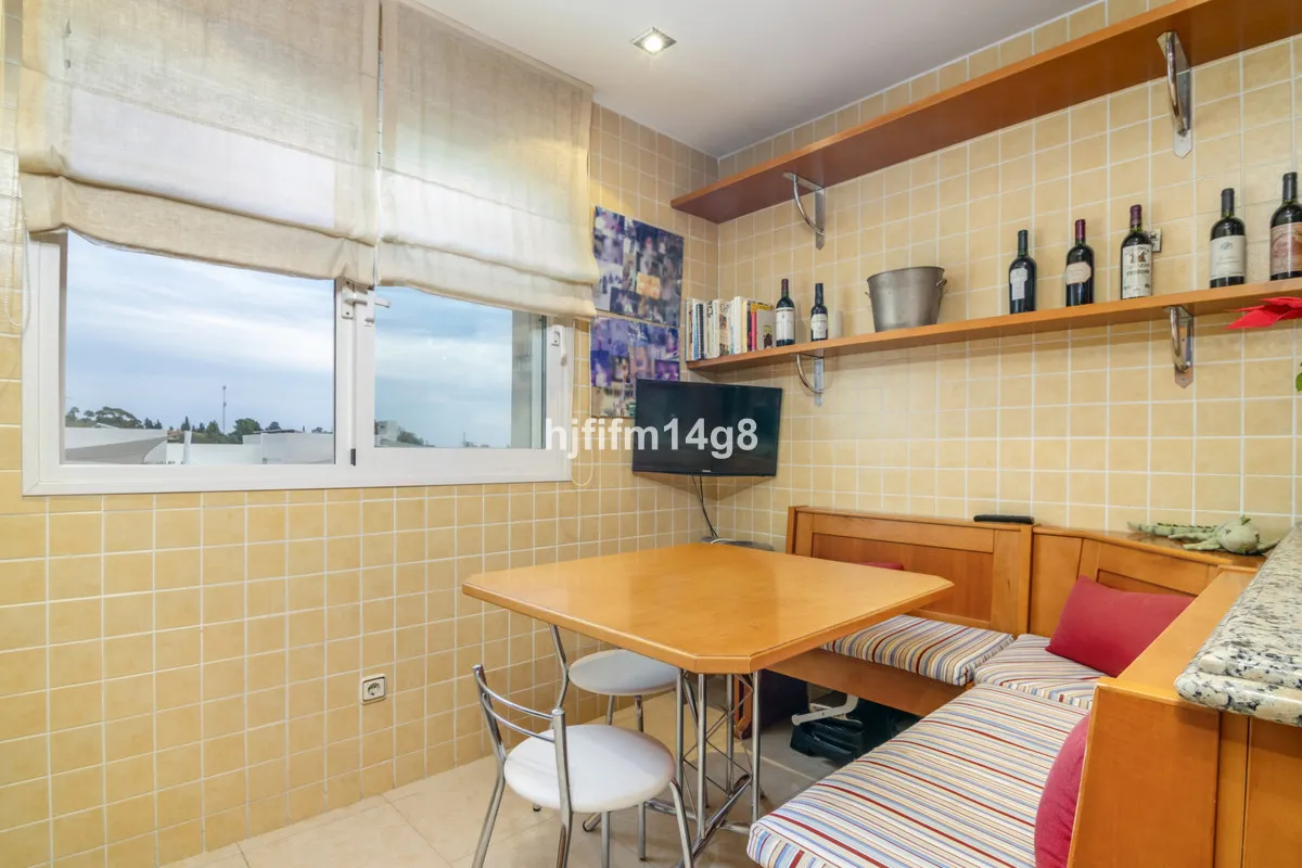 b87a196a-72e6-4e56-ae0d-ddb46c7e4e97