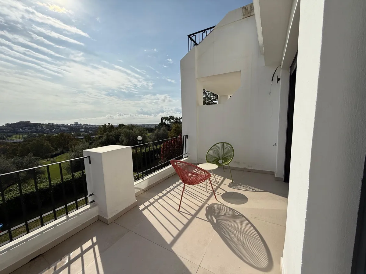 2c1c9bc6-0dcb-4447-bbd7-874e8a1de6ac