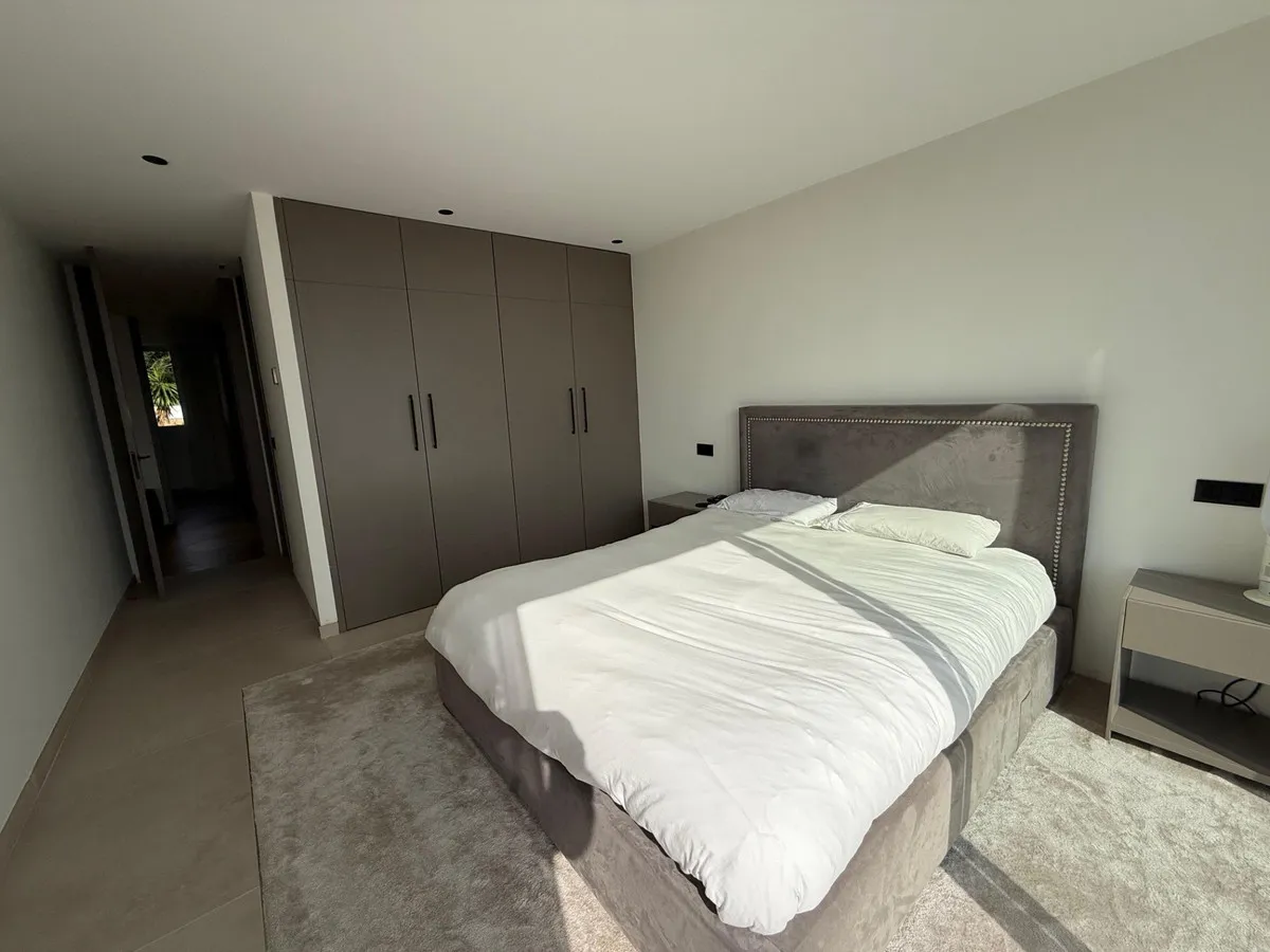 f632f9ca-b344-41d2-a3fe-c51d970ecd6c