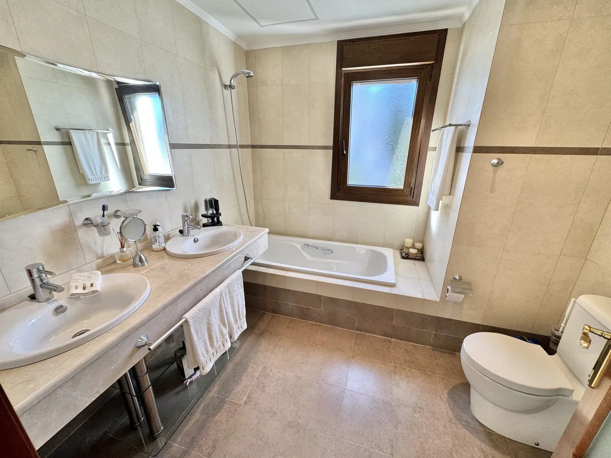 14bc040f-ea88-47c7-844e-c66457c9ddb8