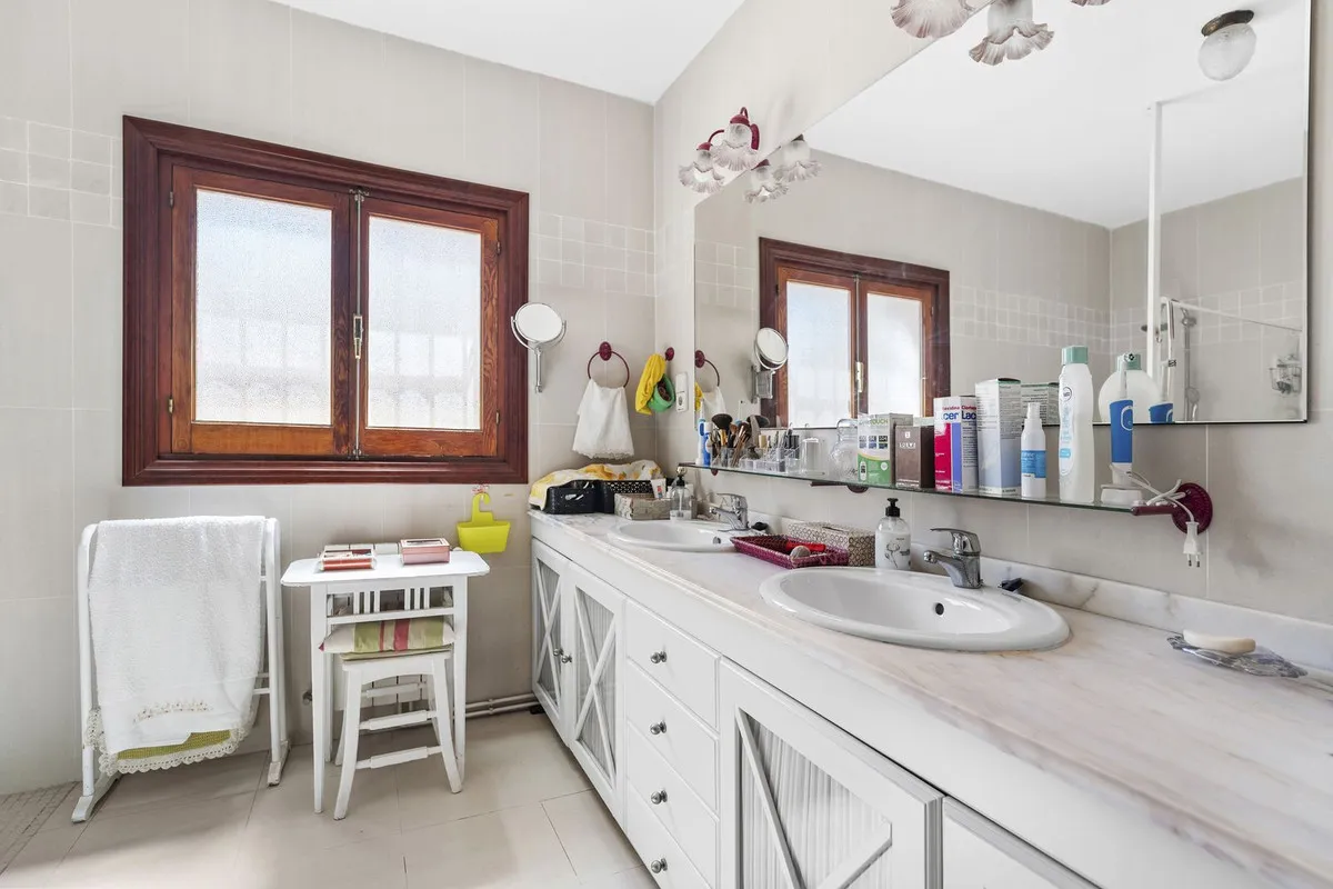 3dd2394c-2ea6-46cf-92c5-590077f0889a