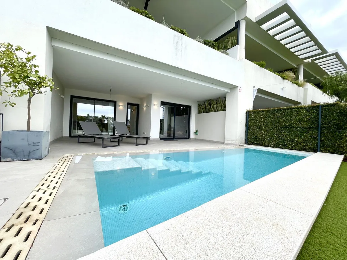 14951342-a98d-41da-bf5e-0dfe93f0511b