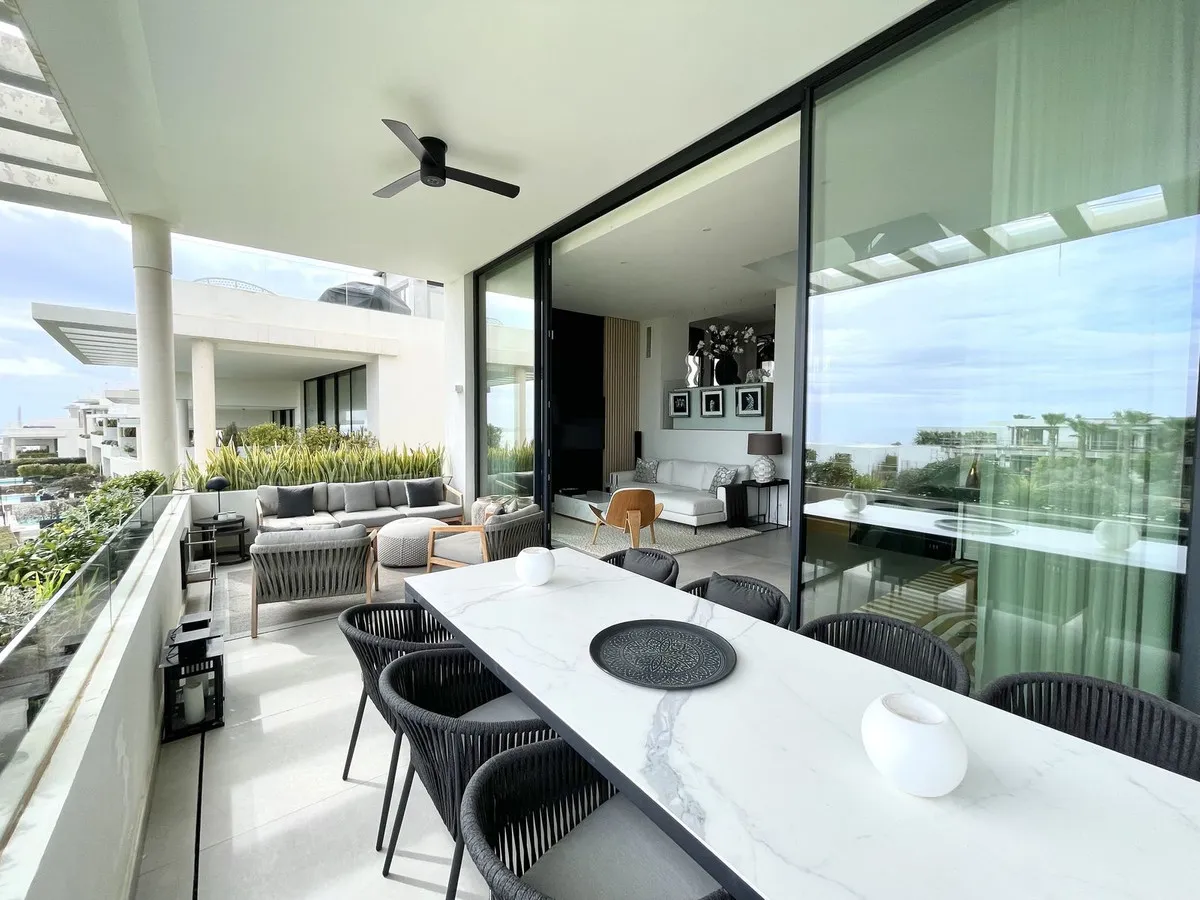 38653c33-471b-4e28-96a9-6c0eb47fc811