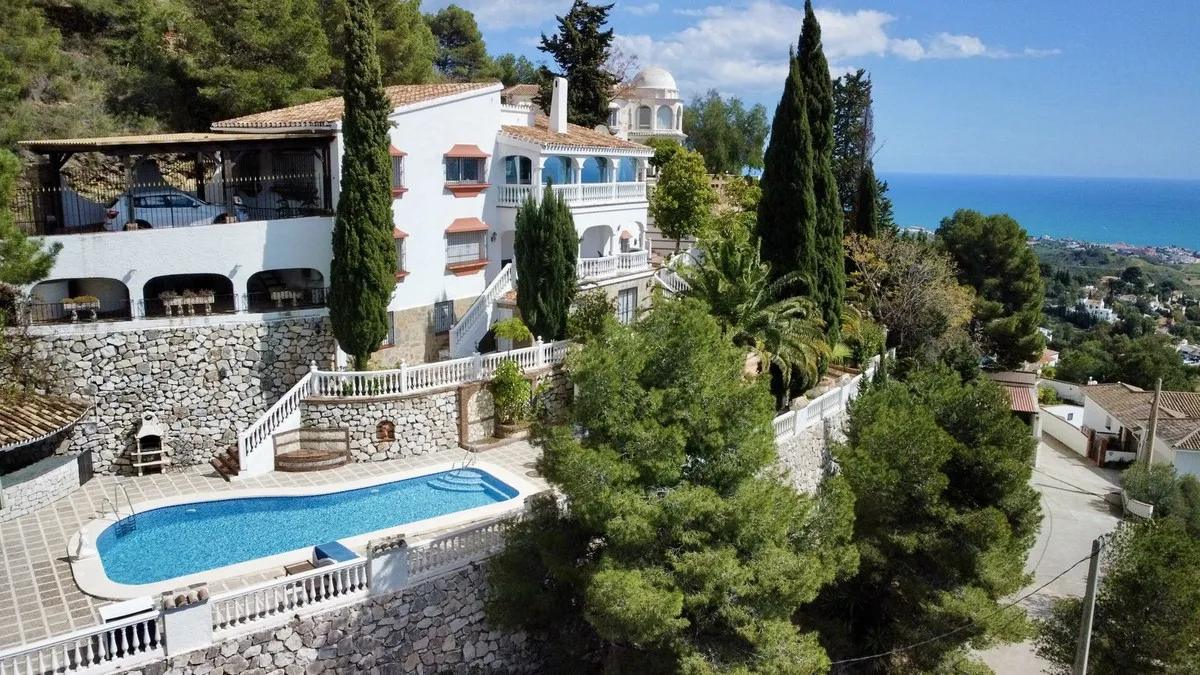 6bbc1eab-e7c5-47db-ae90-fe1b1496acc3