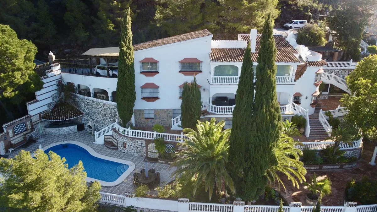 80862154-2a61-4e94-b195-46068fde68cc