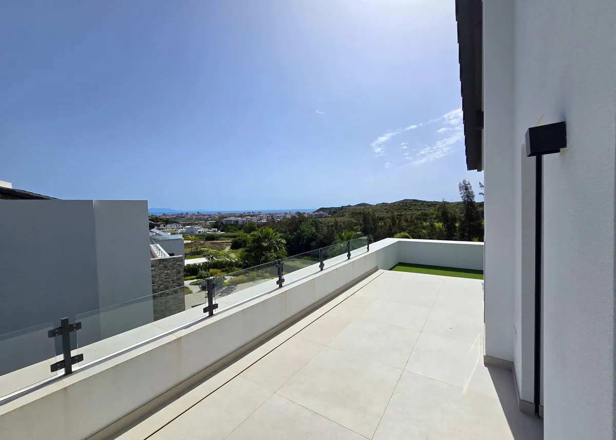 e2203b5f-813b-44b6-8cdf-7c3e0c8d89b0