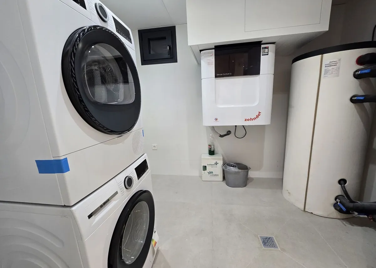 e48c6b22-c627-4c3c-8577-7eb81d92d011