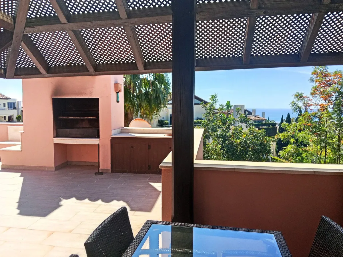 221ff7be-a3df-490d-a6af-fea694a304d1