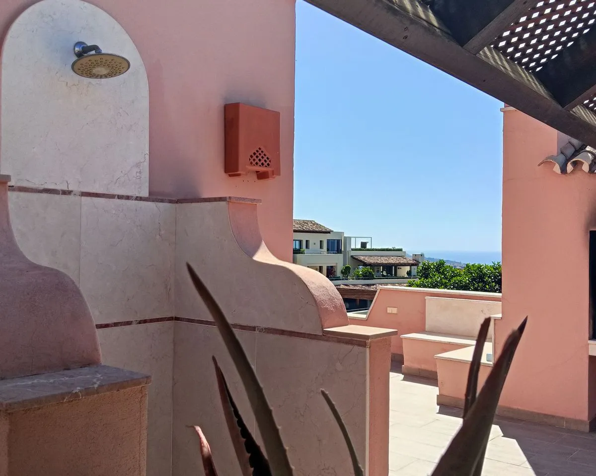 42b8a7be-0fcc-4b21-a7c8-6b93d6e02448