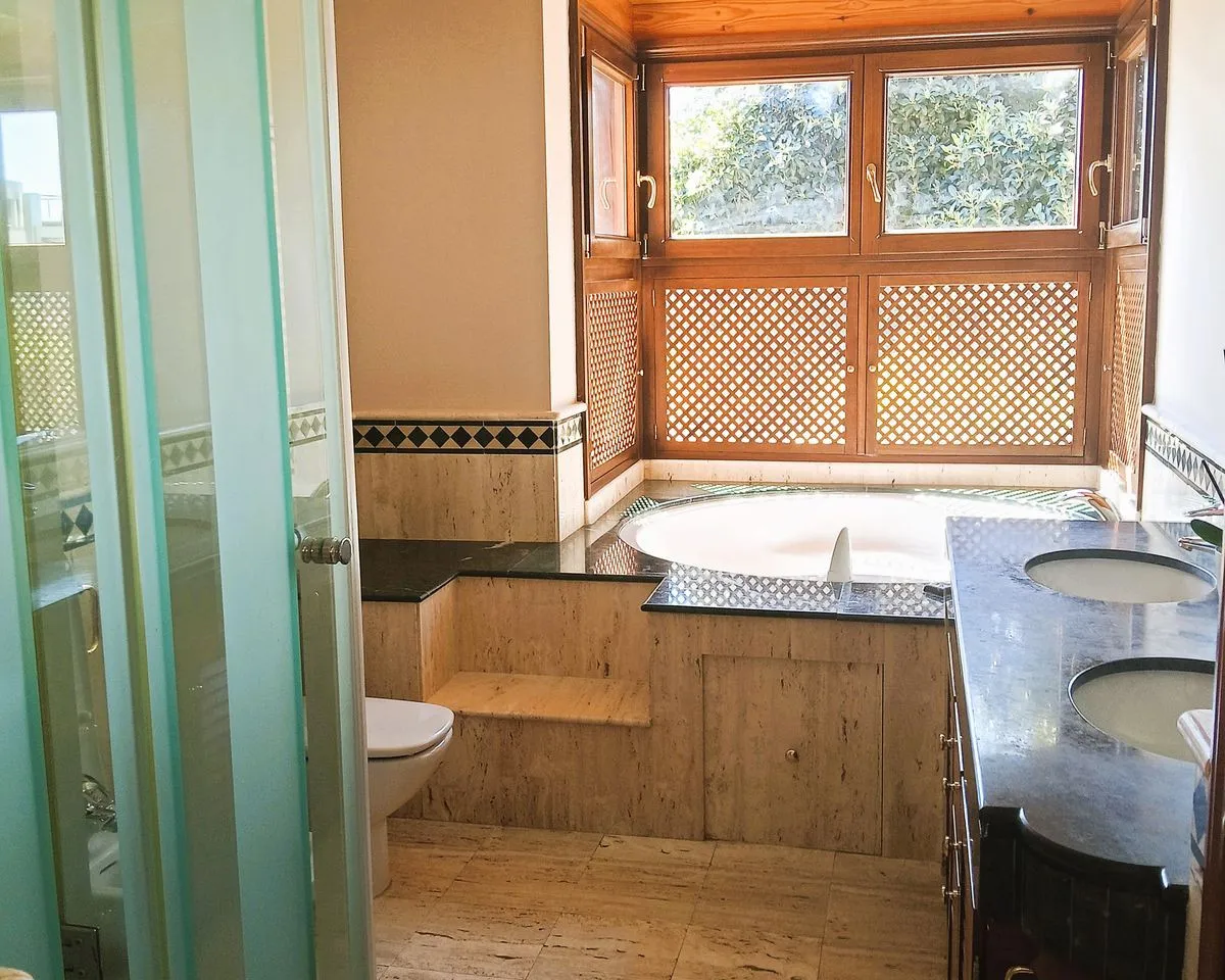 67b45049-b7fb-409d-9d32-5e75cf4648ab