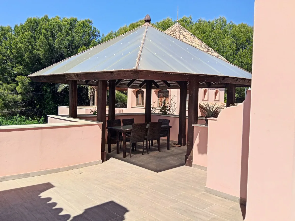 79d77926-29a0-4c0a-bb66-8b72c762eed1