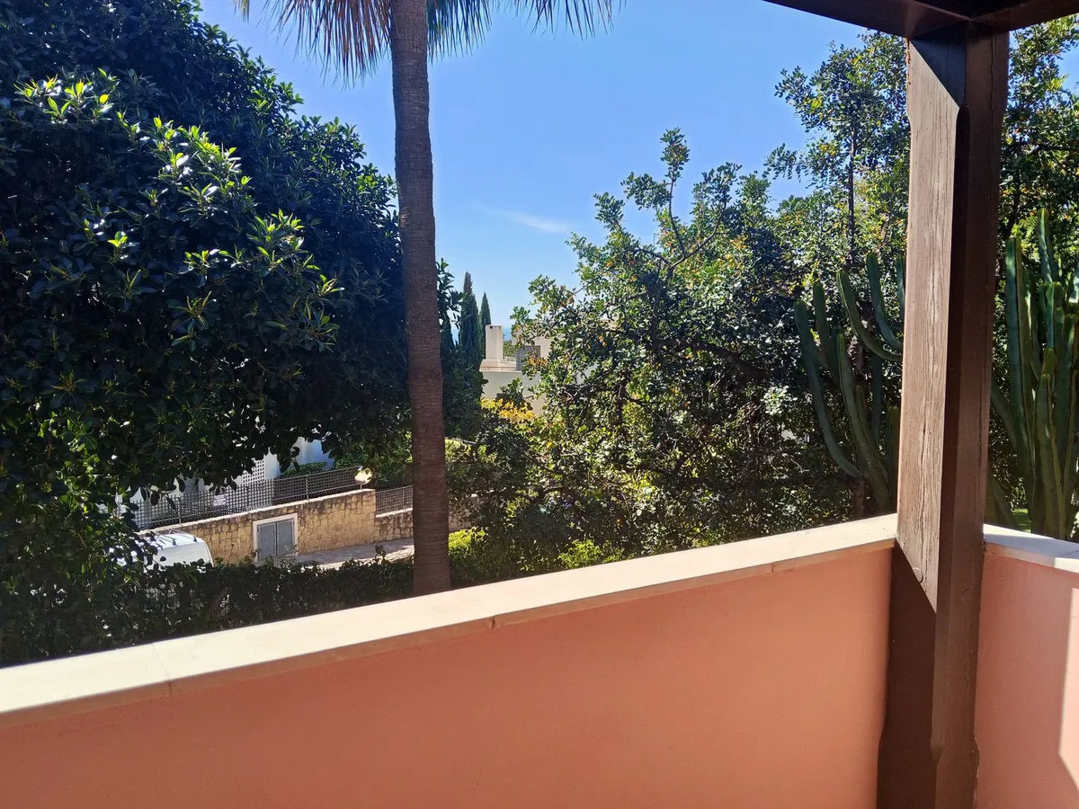 c588c4cd-4280-44f3-9372-4cb1f1cbfd75