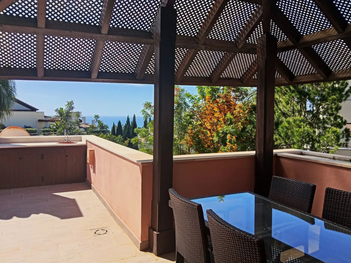 f4742b99-fe4e-44fe-a05f-af20c4029615