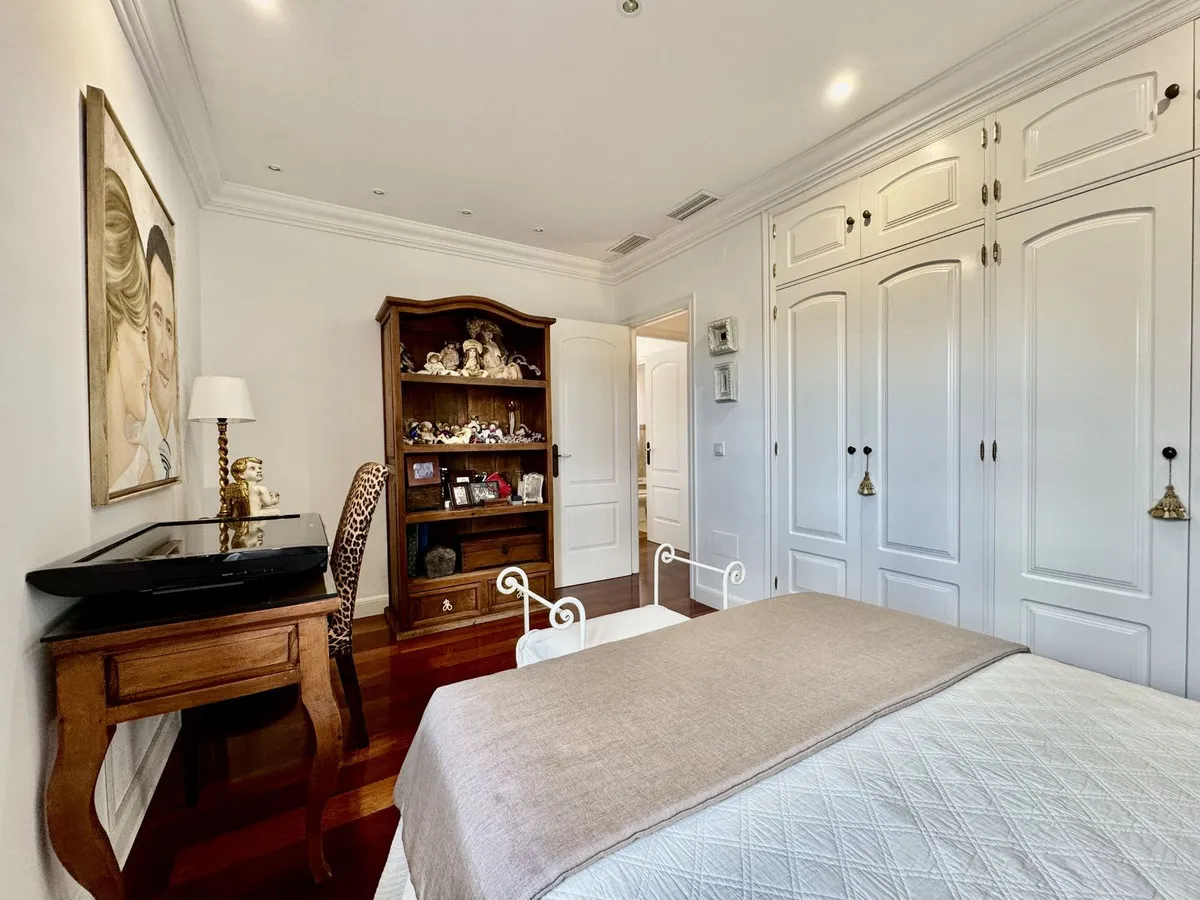 3f6dc724-1d9c-4bed-851b-f25fe02e86c0