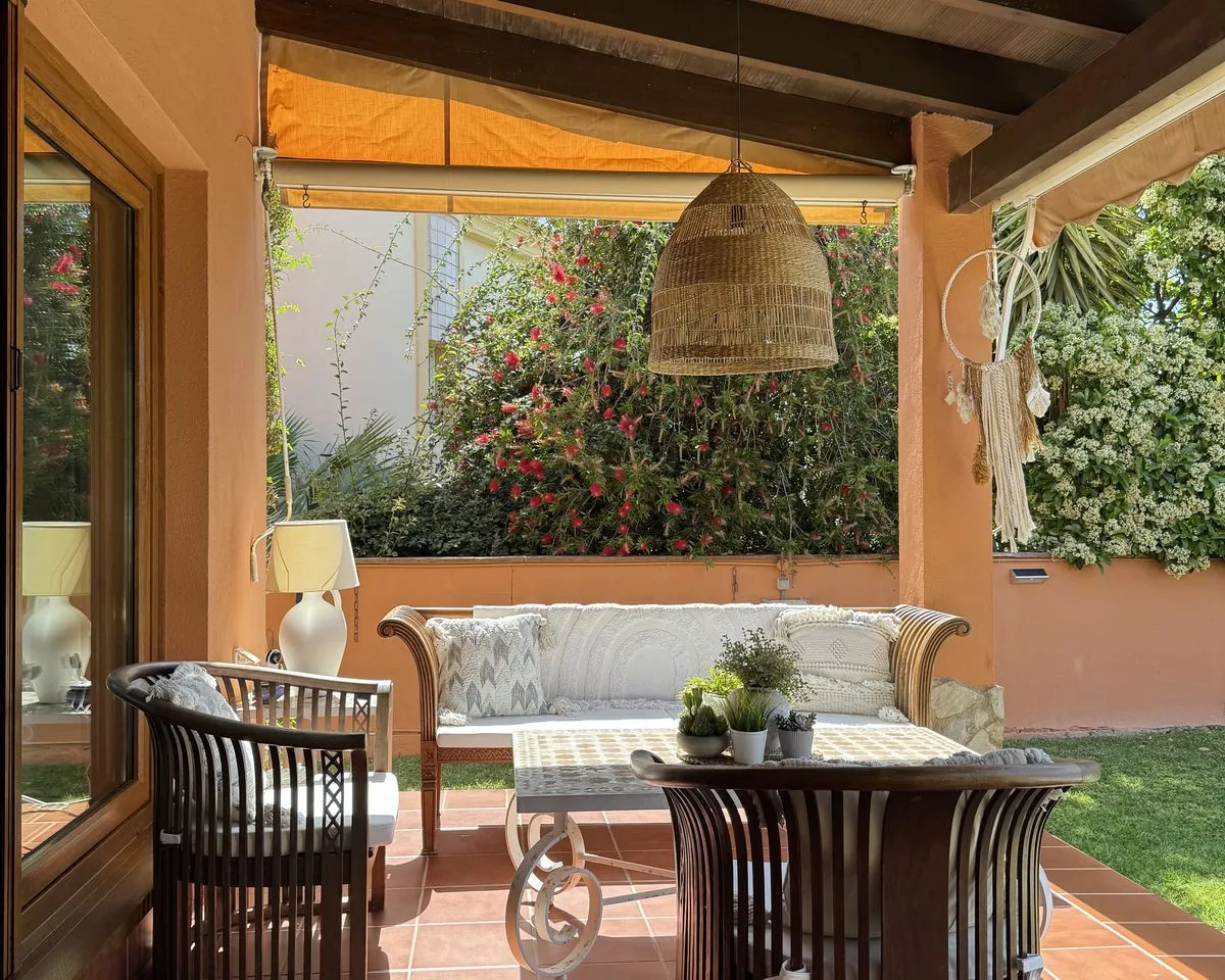 7b263cf5-7998-4901-97f4-2c8848fe83a9