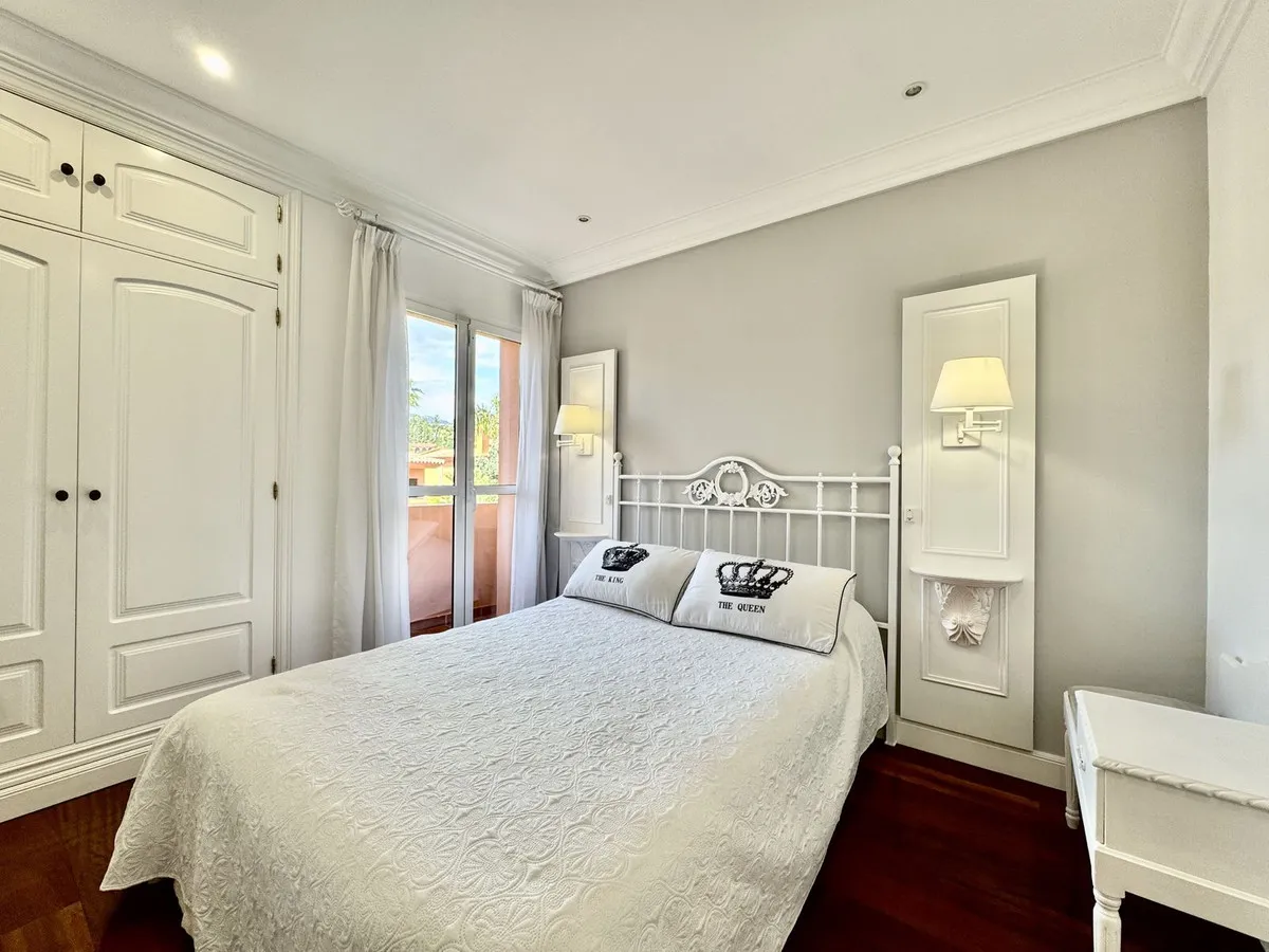 9cb11d92-b2ee-4137-b2c6-a1f4d9646dec