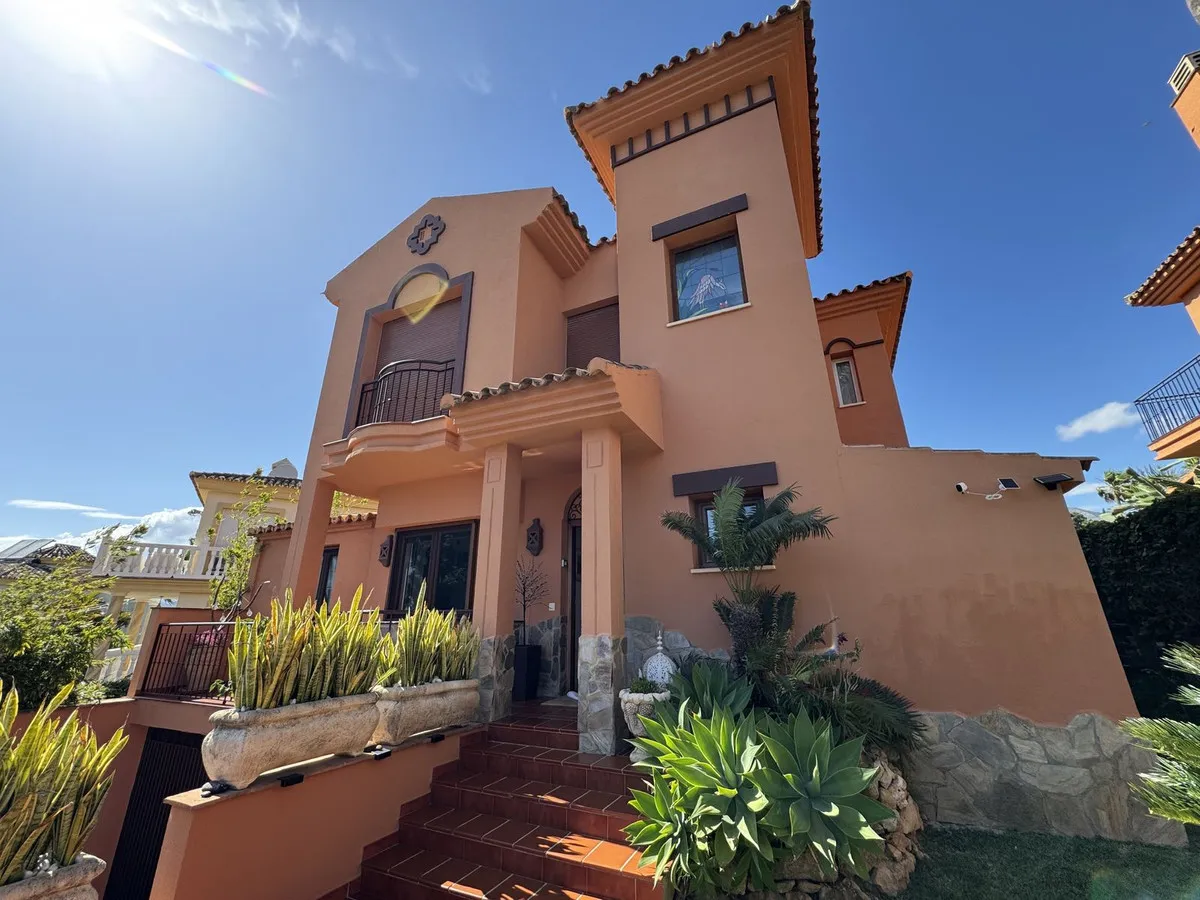 e32ac9fa-8a20-4a9f-945e-a9bad6c982ba