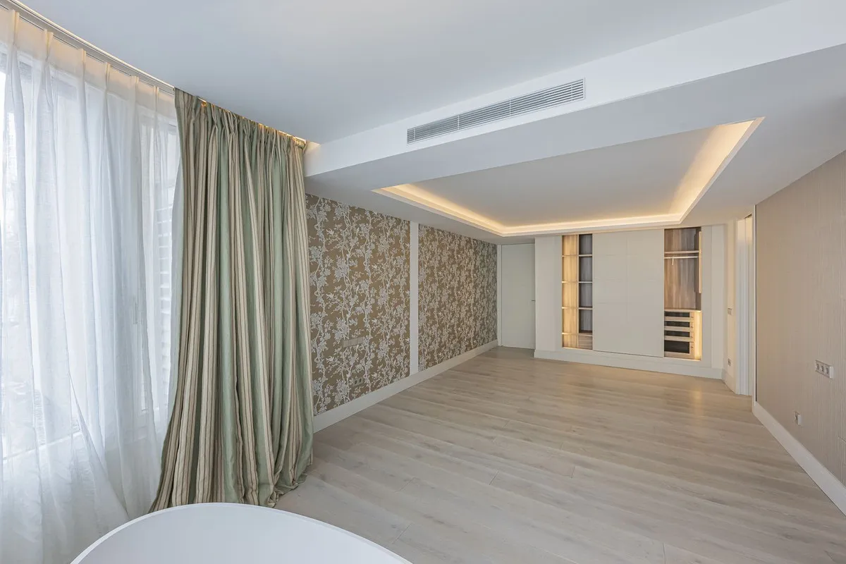 1338efdc-e968-4b1b-87f6-01f905a0aace