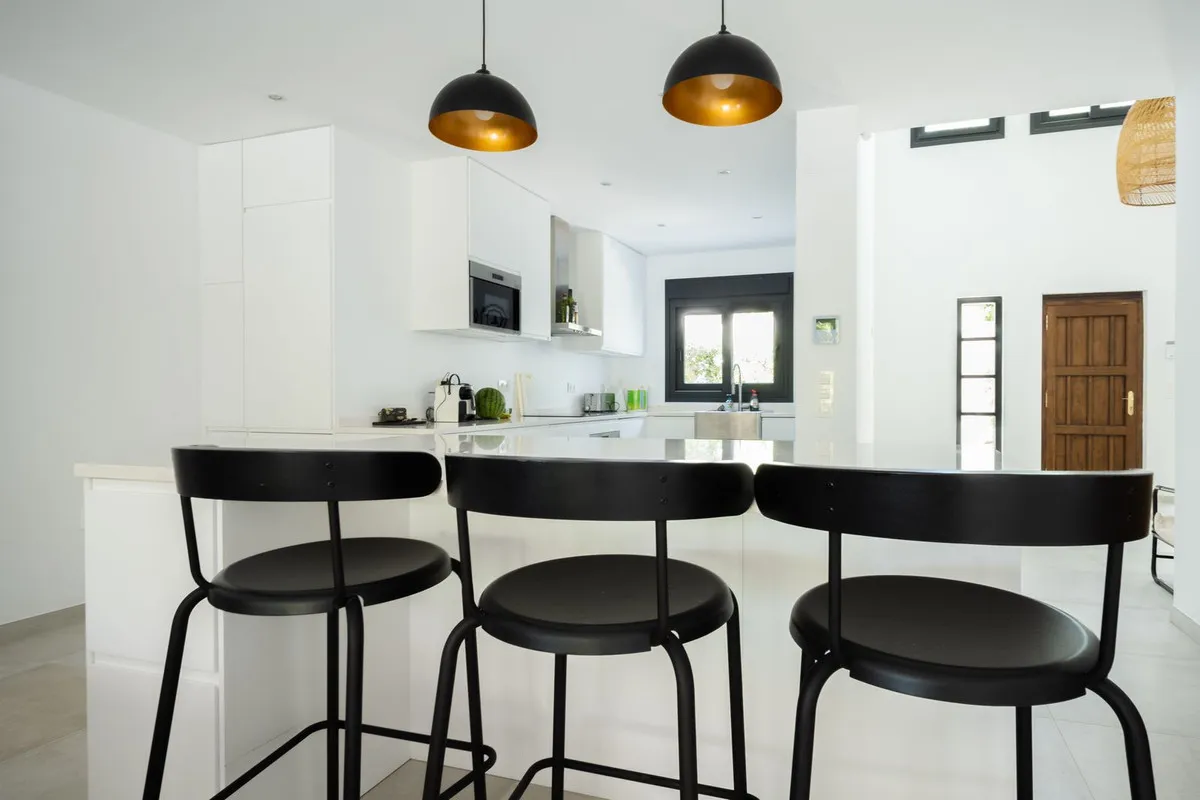 05cdbc78-3278-48b8-a212-2b584ffb587f