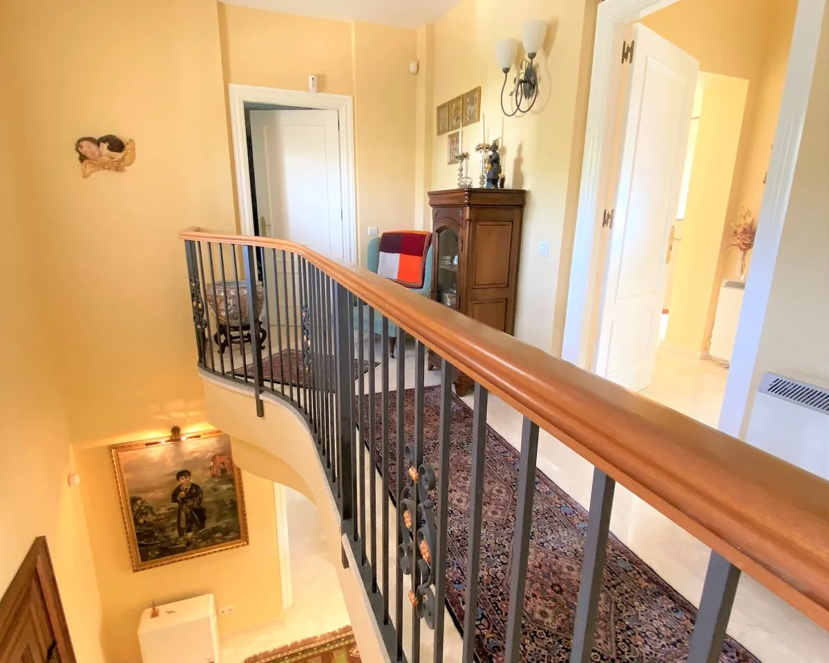 5a1d031b-0c5c-4311-b8f4-8314146db8e4