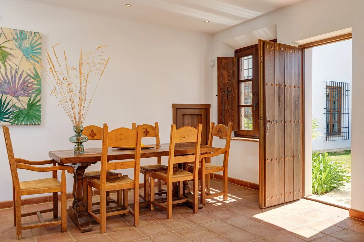 fb209b74-f81f-42f9-bd41-f3c466ef186d