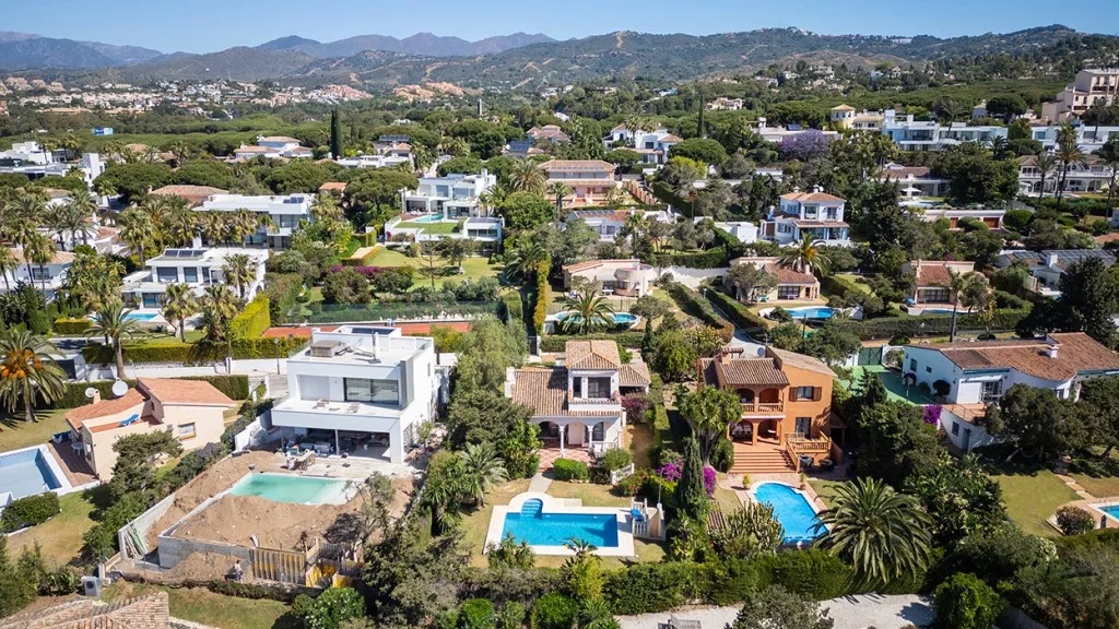 4bdb04c8-8d02-4f74-a7a3-9da46ef85e7b