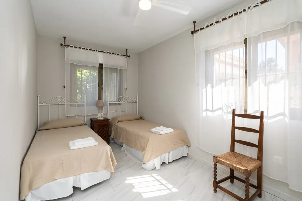 84ac22df-68ef-43d7-9a63-fd6c2e408cf8