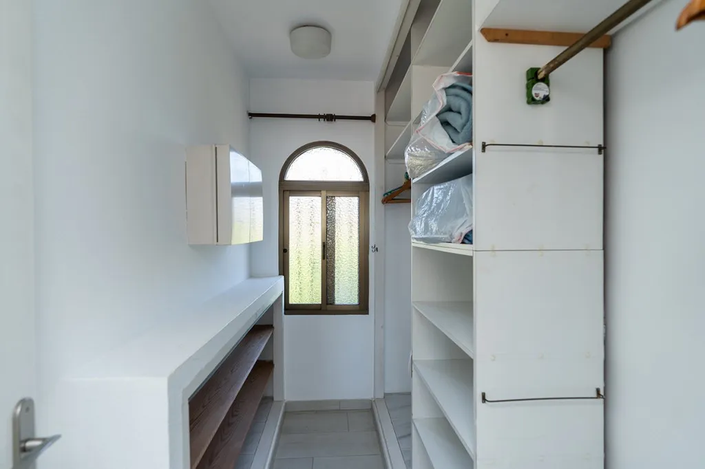 e36bfaaa-9098-435b-8ee4-6b5102c39cc6