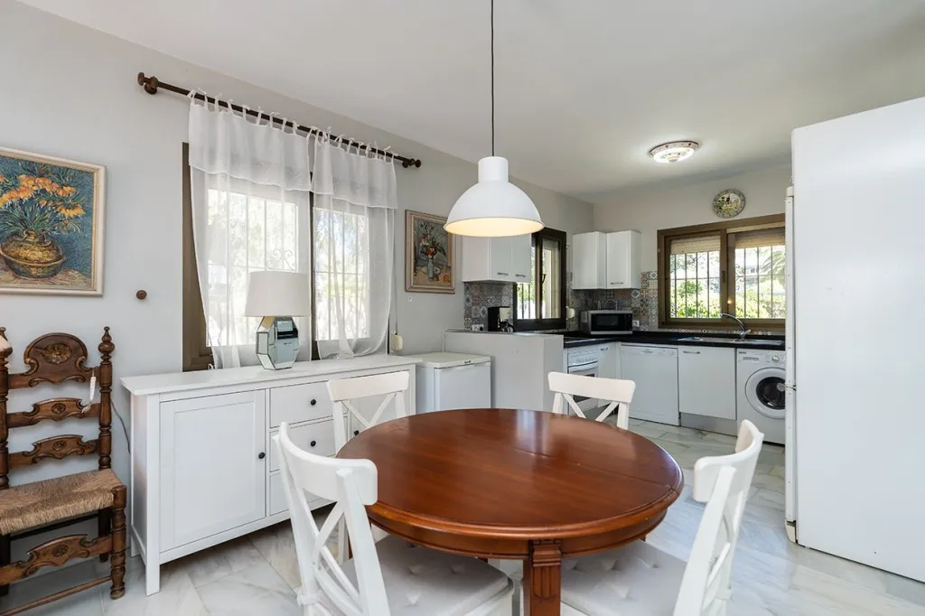 ff427b01-ed4f-4305-804c-25d828bcf6b9