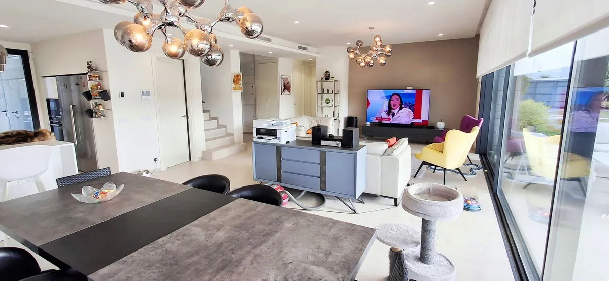 2c6a7486-93f2-4658-8a71-964de944c7fe