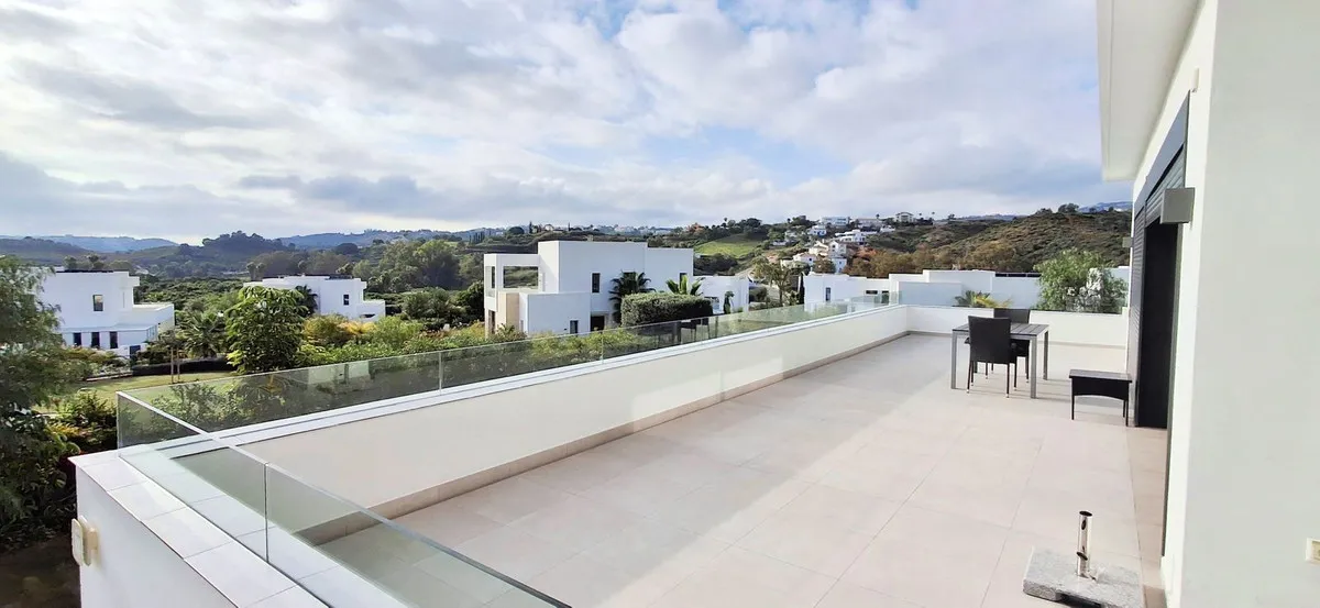 2f0bded3-62e2-4613-90b8-f85dfb19c2db