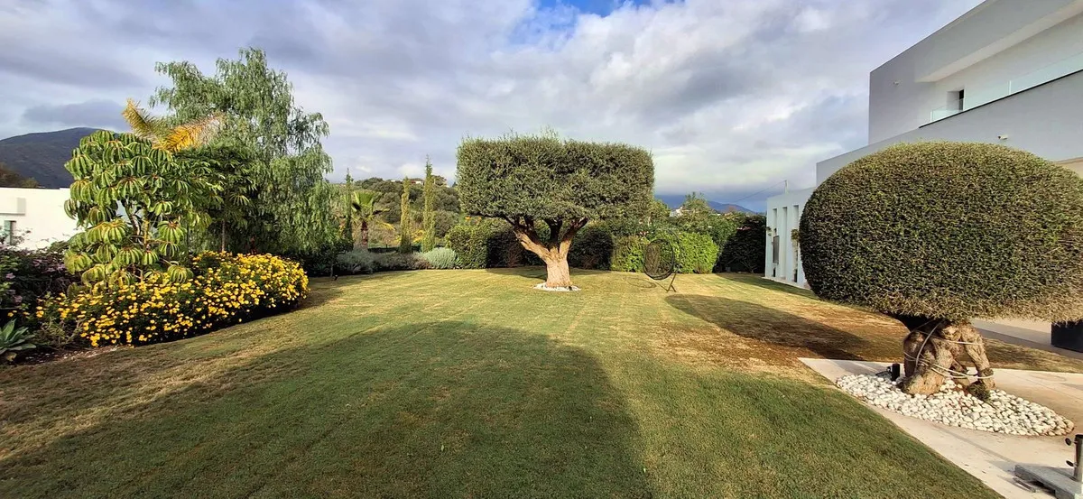 be096ea7-ddd4-4acb-ae28-acd4667209fb