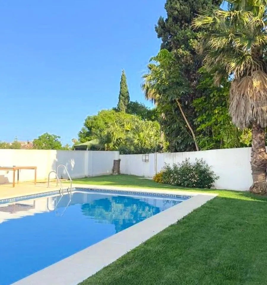 fe7c4124-9d55-426e-bc4f-2494e7f7b8f8