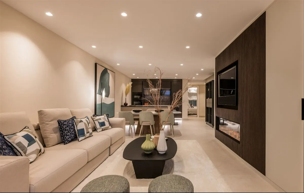 9ac0929d-9bc0-48af-9edf-b63862b55fae