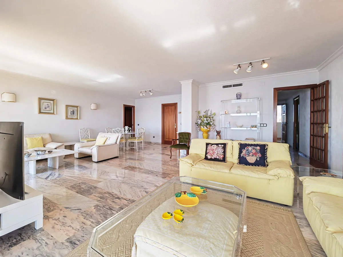 c0226658-2cbe-4b3d-a771-13a2ddb7ee0c