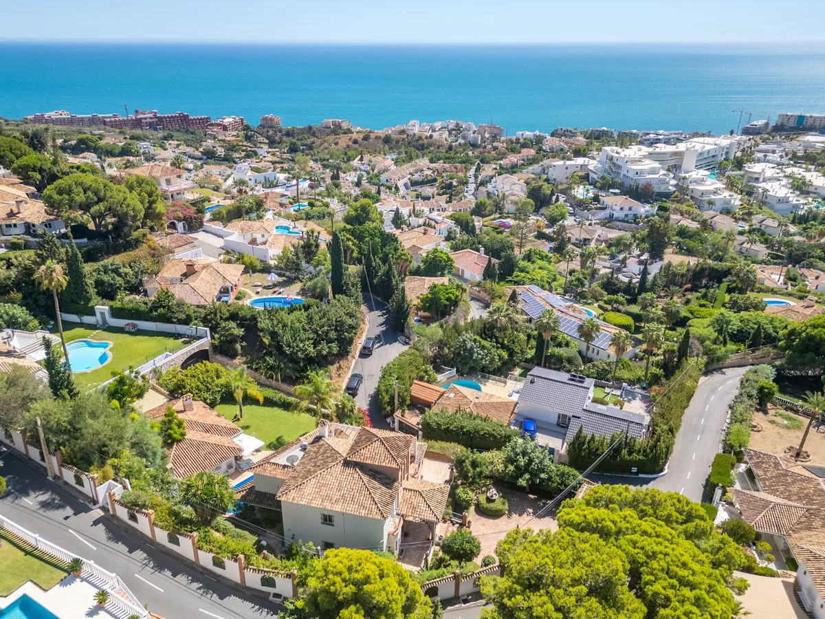 000fcdd1-d028-4bde-9e2a-43d7854acc0f