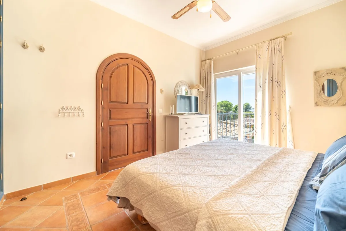 1688dbfe-9222-49f1-8b1d-c073b67ef55f