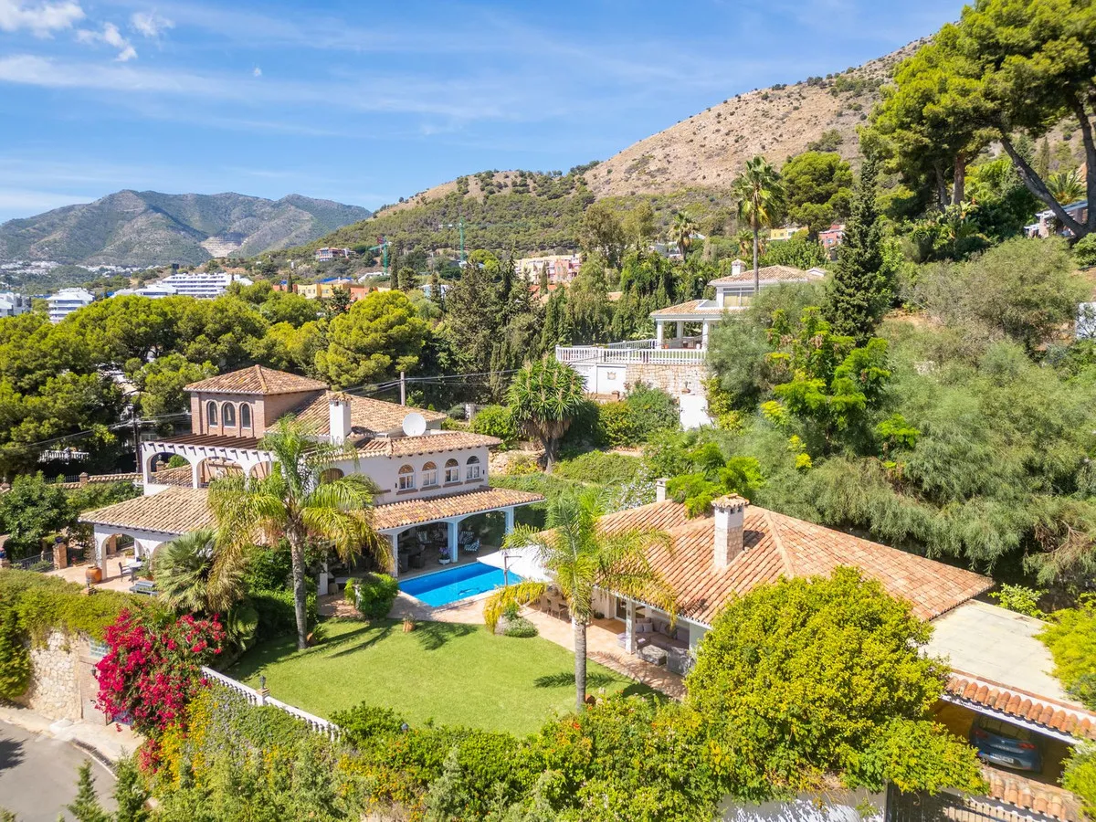 195c2a76-ae52-4f2b-b8d5-bfe6bcf05c46