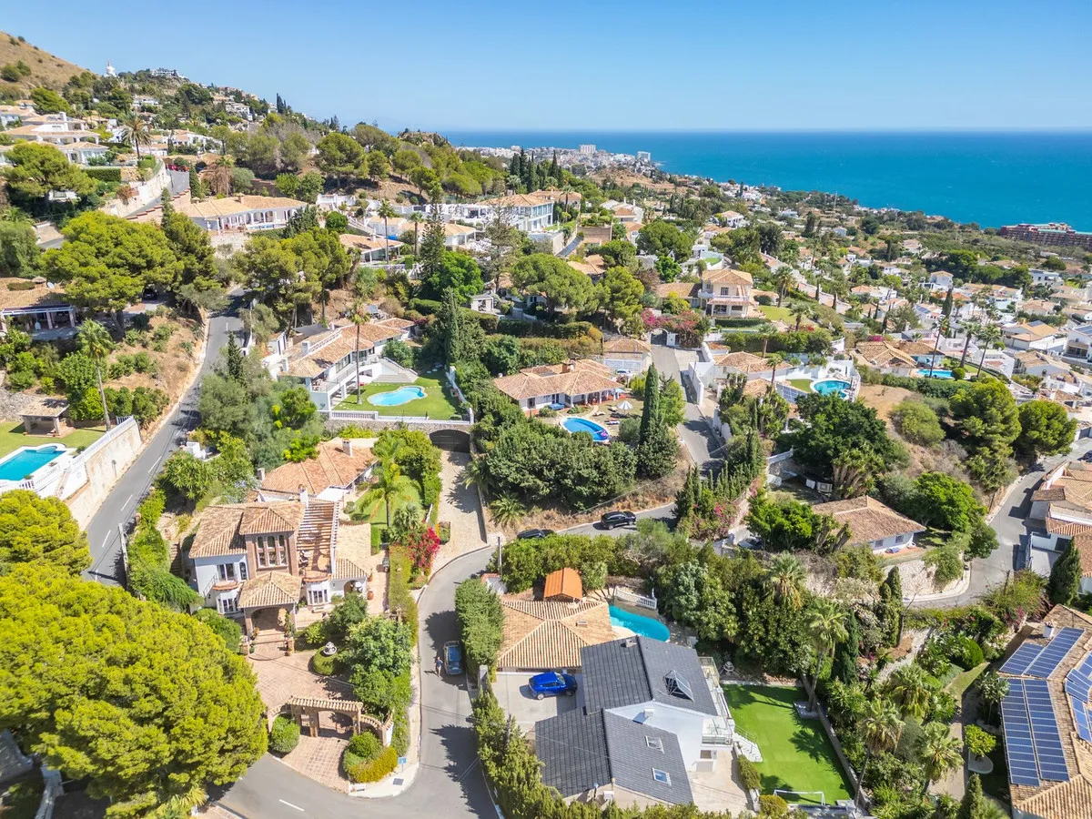 30bfd74c-f580-4540-abff-e4c108d76676