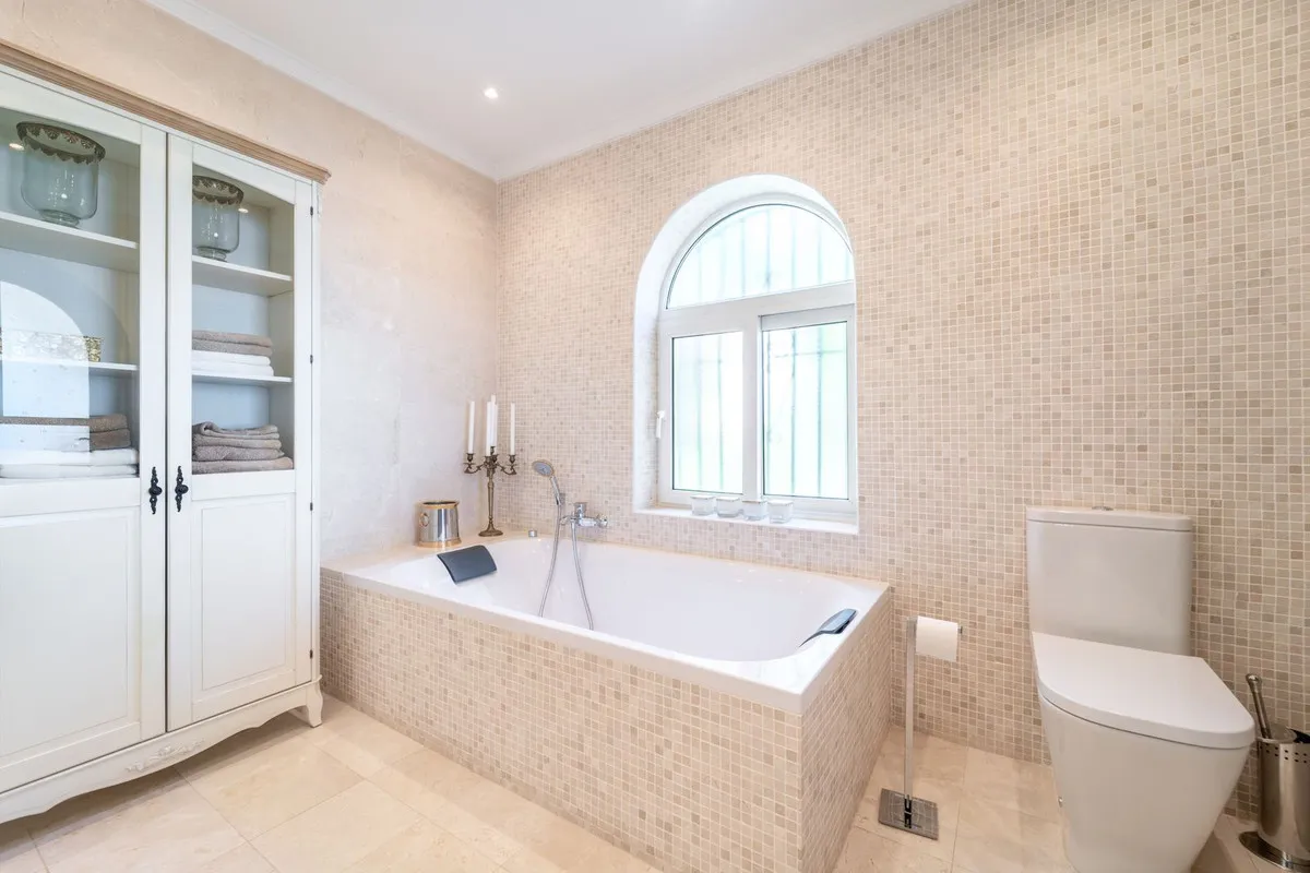 4d80b85e-a46a-45f6-a45c-34646d59209d