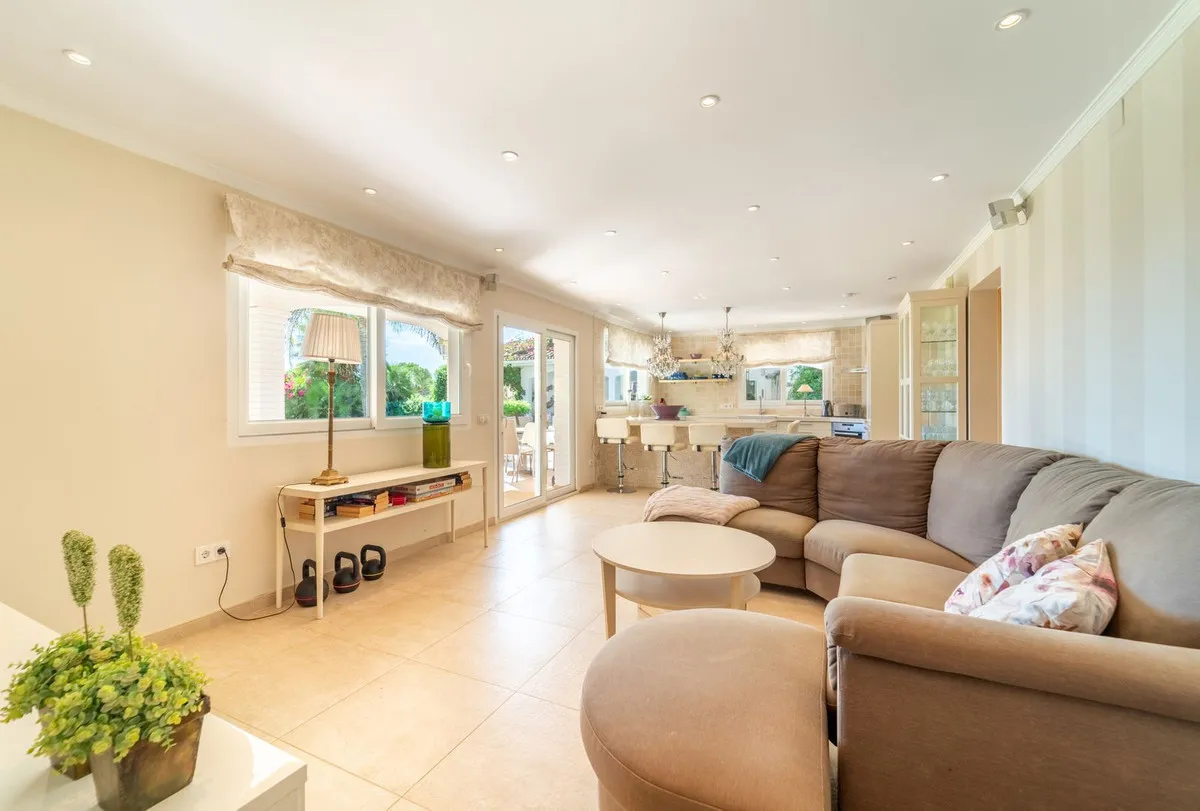 72419cd6-60b9-4fd6-9303-3b53cc1b1b8d