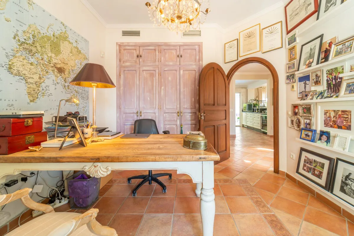 cd07470d-62b7-4369-bcd3-ab67bc467582