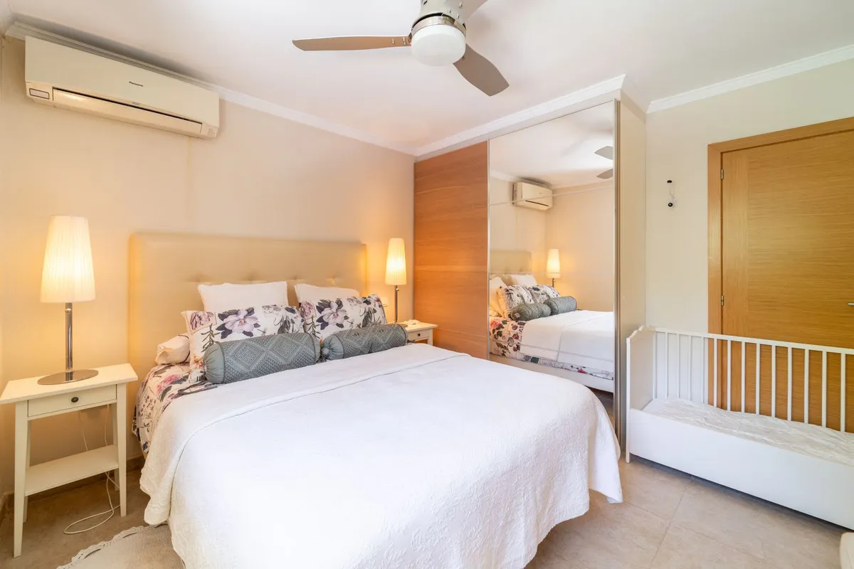 e632272b-1c96-4c56-91a4-ad00dca4c0ba